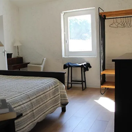 Des Figuiers Holiday home Arles