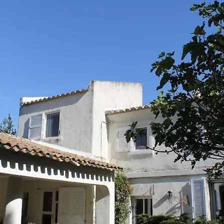 Holiday home Des Figuiers *